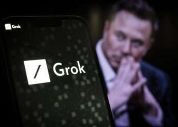 Grok AI Labels Musk "Top Misinformation Spreader," Igniting AI Freedom Debate