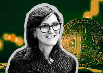Cathie Wood Says Bitcoin Consolidation Extremely Healthy Amid ‘Early Stages’ of Institutional Adoption: Report