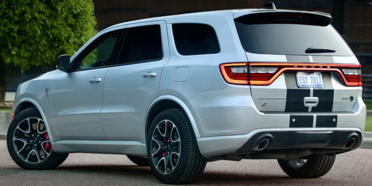 Dodge Durango Faces Class-Action Lawsuit Over Faulty "Racetrack" Tail Lights