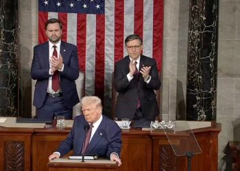 Trump Delays Tariffs on Goods Under Mexico, Canada Trade Deal