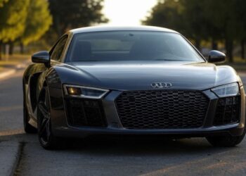Audi to Revive R8 with Hybrid Power, Aiming for 1000 HP Supercar