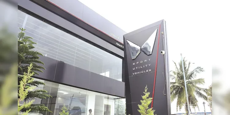 Mahindra & Mahindra to Acquire Controlling Stake in SML Isuzu for ₹555 Crore, Aiming to Strengthen Trucks and Buses Business