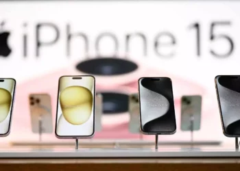 Apple Eyes U.S. iPhone Production as Supply Chain Shifts