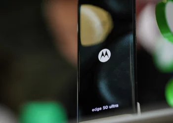 Motorola Blocked from Using Perplexity AI, Witness Reports