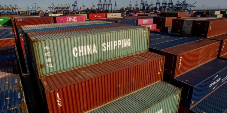 US Begins Collecting New 10% Tariff Under Trump, Disrupting Global Trade Norms