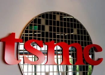 Trump Threatens TSMC with 100% Tariff Unless It Builds Semiconductor Plants in the U.S.
