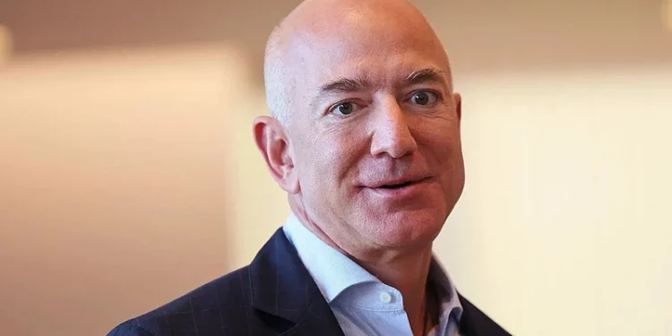 Jeff Bezos-Backed Slate Auto Aims to Revolutionize EV Market with $25,000 Electric Pickup