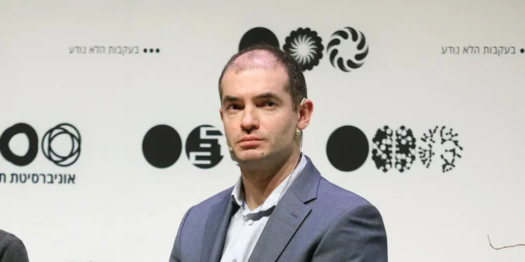 OpenAI Co-Founder Sutskever's New AI Venture Valued at $32 Billion