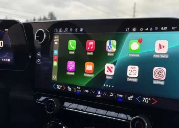 Apple CarPlay's iOS 18.4 Update: 3 Exciting New Features