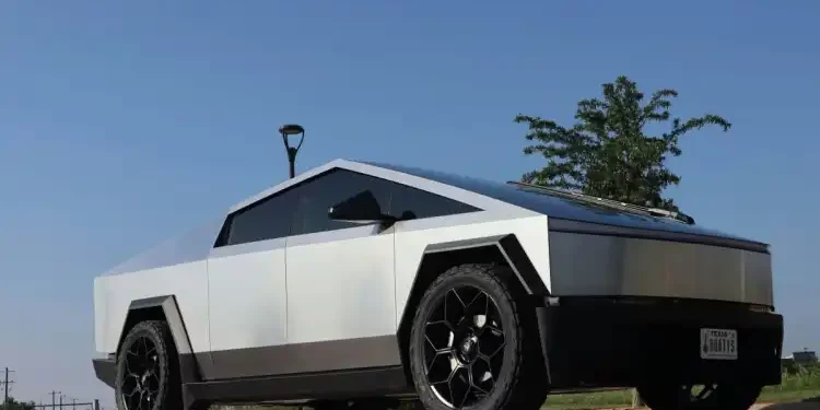 Tesla’s Cybertruck Faces Major Sales Slump Amid Political Backlash and Mounting Recalls
