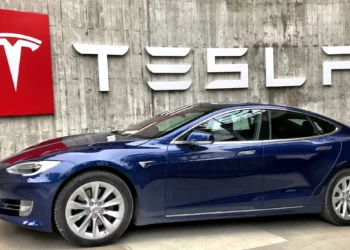 Tesla Data Mystery in Fatal Florida Crash: Jury Finds Company Partially Liable