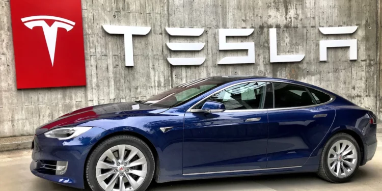 Tesla Data Mystery in Fatal Florida Crash: Jury Finds Company Partially Liable