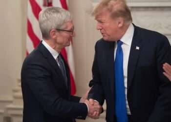 Top CEOs Join President Trump for High-Profile Dinner with Saudi Crown Prince