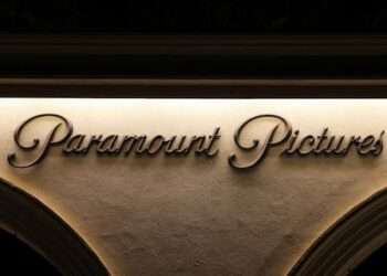 Paramount Faces Political Firestorm Over Possible Trump Lawsuit Settlement