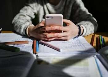 Texas Pushes for Sweeping Social Media Ban for Minors Under 18