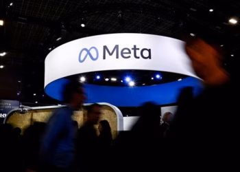 Meta Raids OpenAI, Poaching Three Researchers, WSJ Says