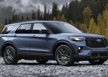 Ford Recalls Nearly Half a Million Explorers Over Potentially Hazardous B-Pillar Trim Issue