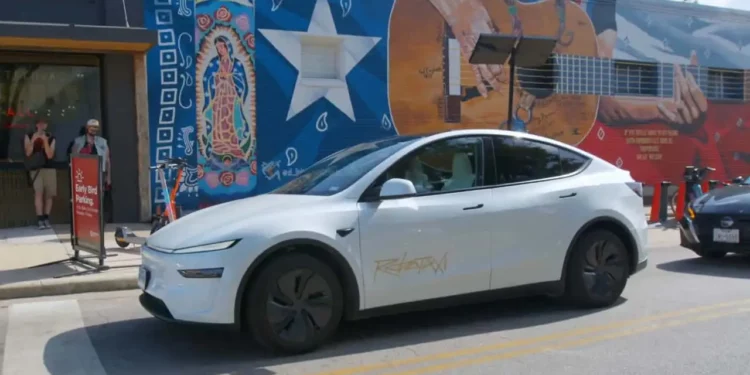 No Driver, No Problem: Tesla Robotaxis Stun Austin in First Test Runs