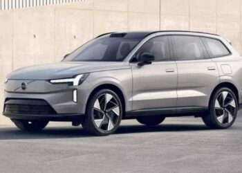Volvo Reinvents the Seatbelt Again: Smart Safety Tech Debuts on EX60