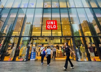 Uniqlo Owner Warns of Major Tariff Impact, Plans Price Hikes in US Market