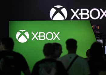 Tone-Deaf Tech: Xbox Exec's AI Advice to Laid-Off Workers Sparks Backlash