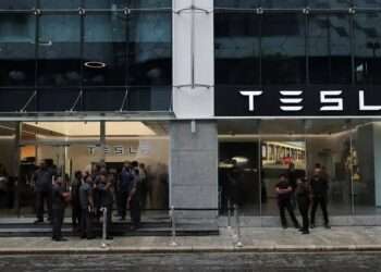 Tesla Launches First India Showroom in Mumbai, Unveils Model Y
