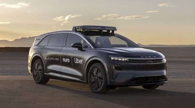Uber’s Bold Move: 20,000 Robotaxis Coming Soon with Lucid and Nuro