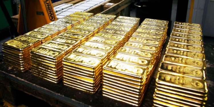 Gold Price Crosses ₹1 Lakh Mark in India as Global Uncertainty Grows