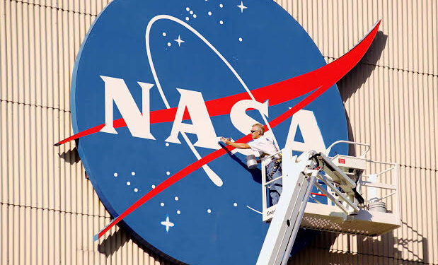 NASA Faces Major Brain Drain as Over 2,000 Senior Staff Prepare to Depart Amid Budget Cuts