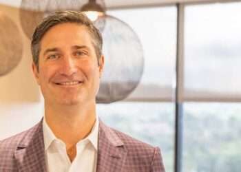 Starbucks CEO Relocates to Seattle as Company Emphasizes In-Person Work