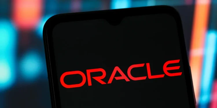 Oracle Offers Steep Discounts to US Government as Stock Hits New Highs
