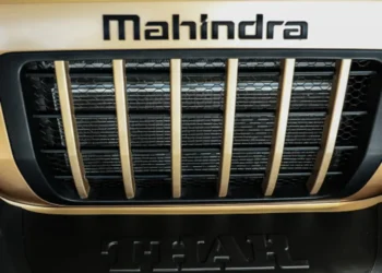 Mahindra & Mahindra Reports Strong Q1 Performance, Analysts Forecast 15% Upside