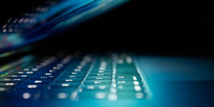 Passkeys – How Secfense Is Reinventing Workforce Authentication?