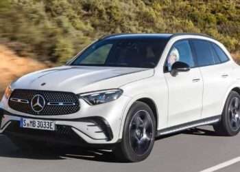 Mercedes Teases Next-Gen Electric GLC with Bold Illuminated Grille