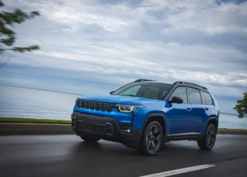 2026 Jeep Cherokee Returns With Hybrid Power, Bigger Dimensions, and a Premium Price
