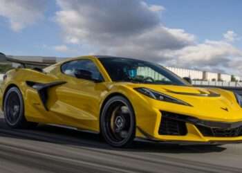 GM Recalls Corvette Z06 and ZR1 Over Fire Risk Linked to Refueling
