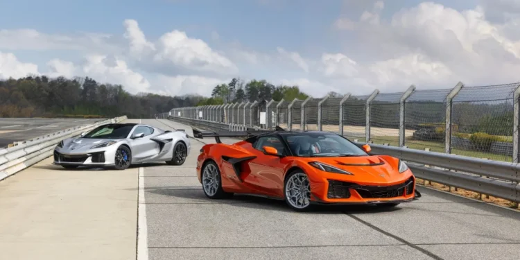 Chevrolet Unleashes the 2026 Corvette ZR1X: America’s 1250-HP Hypercar Killer Starts at $207K
