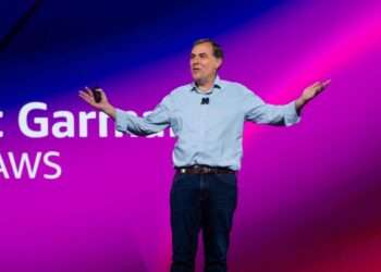 AWS CEO Slams Idea of Using AI to Replace Junior Staff, Calling It 'The Dumbest Thing I've Ever Heard'