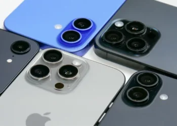 iPhone 17