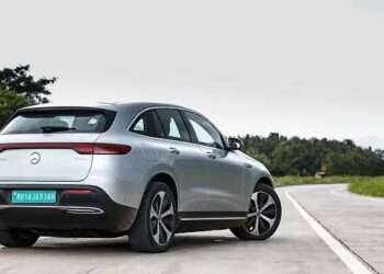 Mercedes-Benz Backtracks on EV-Only Future, Warns of “Collapse” if EU Sticks to 2035 ICE Ban