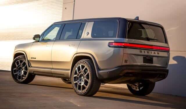 Rivian’s One-Off R1S Pebble Beach Edition Pulls $175,000 at Monterey Auction