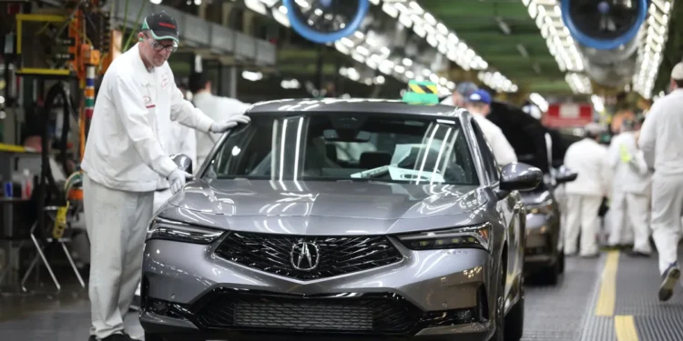 Acura Reconsiders Hybrids as U.S. EV Adoption Slows