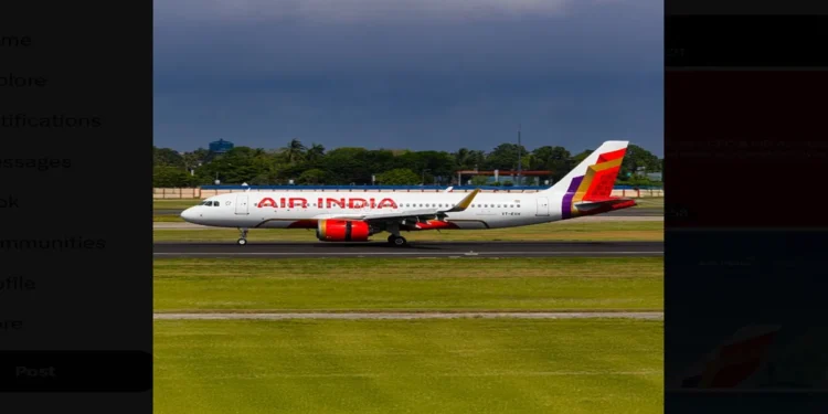 Air India Sends First Boeing 787-8 Dreamliner to US for $400 Million Cabin Upgrade