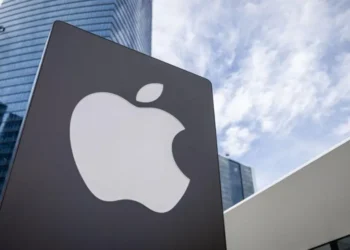 Apple Adds $100 Billion to U.S. Projects; Trump Touts Move