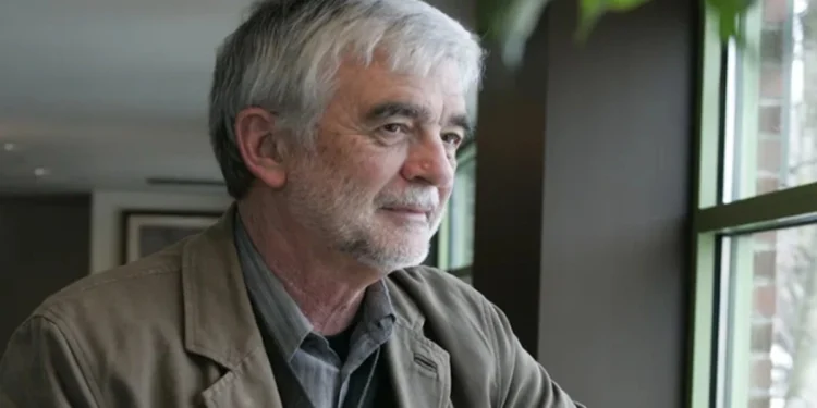 Gordon Bowker, Starbucks and Redhook Brewery Co-Founder, Dies at 82