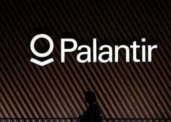 Palantir Crosses $1 Billion in Quarterly Revenue, Raises Outlook Amid AI and Government Contract Surge