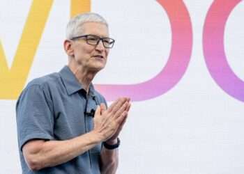 Apple Deepens AI Push, Puts Privacy and On-Device Power at the Center of Strategy