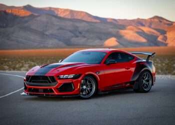 2026 Shelby Super Snake-R: A Track Monster with 850+ HP and a Widebody Stance