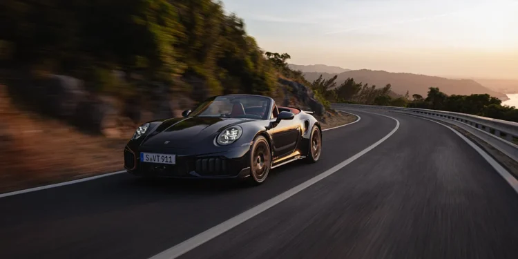 Porsche Pulls Back on EV Push as Profit Forecast Shrinks