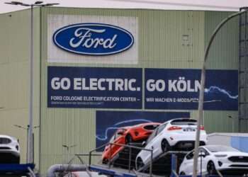 Ford’s VW-Based EVs Struggle in Europe, Cologne Plant Faces 1,000 Job Cuts